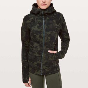 Lululemon Scuba Hoodie Light Cotton Fleece, Camo Gator Green size 10